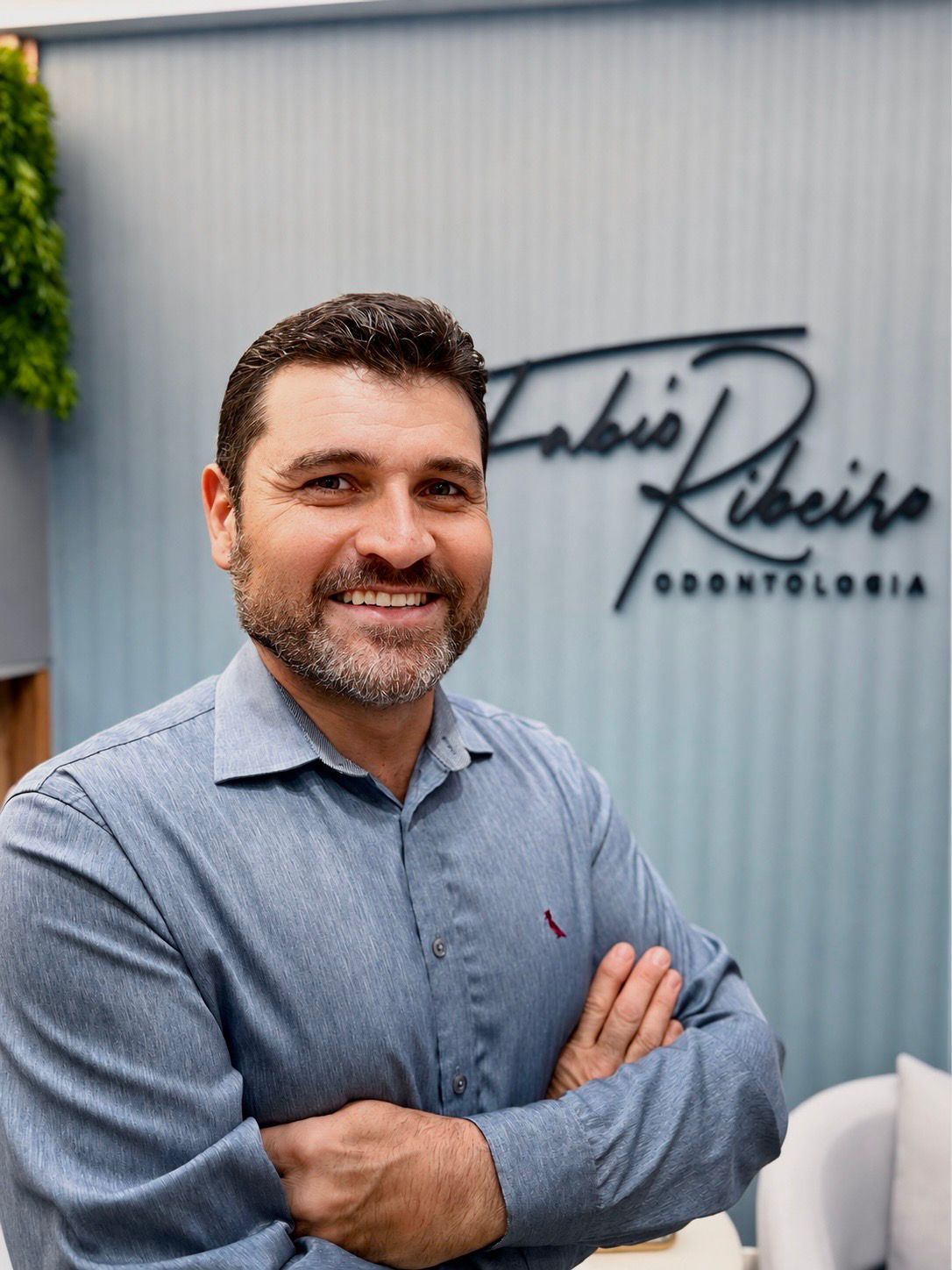 Dr. Fábio Ribeiro de Souza, cirurgião-dentista